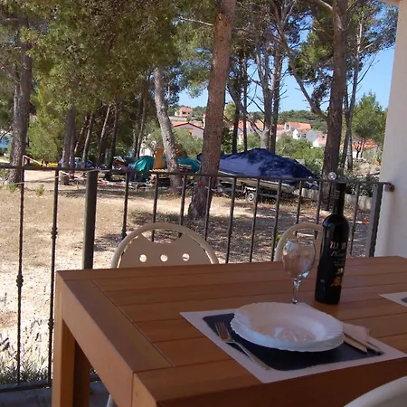 Apartamento By The Sea Verunic, Dugi Otok - 15209 *